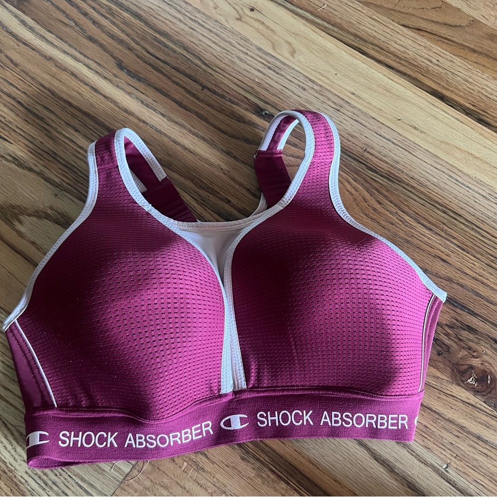 Shock Absorber 32E Women's Pink Sports Bra
